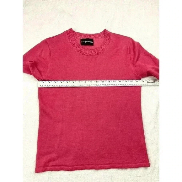 Sag Harbour Women's Coral Soft Sweater Top Medium Short Sleeve Crocheted Trim - Picture 10 of 11